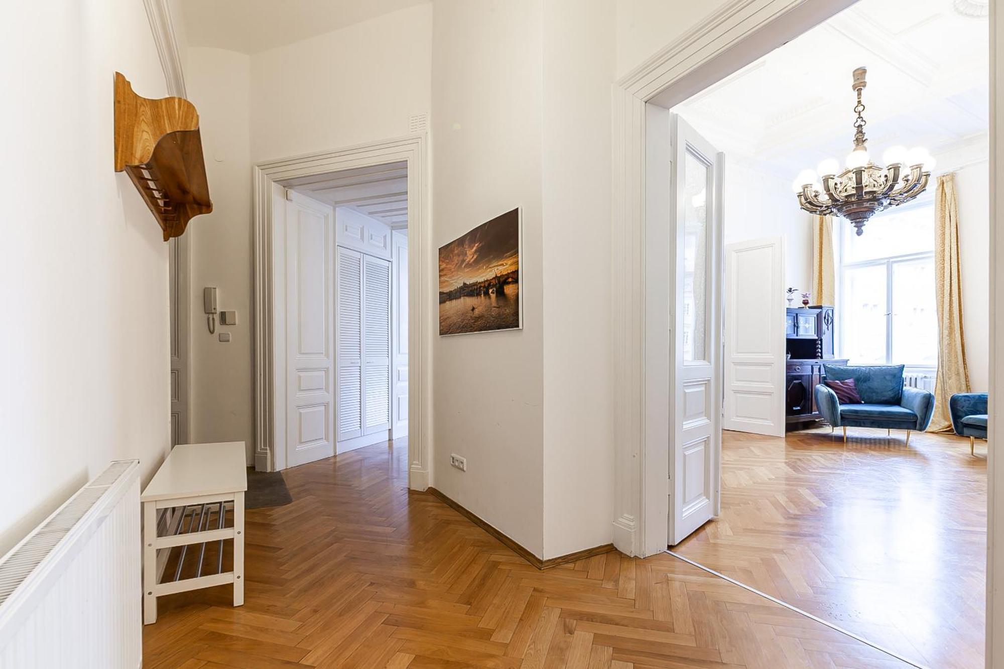 Royal Apartment By Charles Bridge View Of Saint Nicholas Church Apartment Prag
